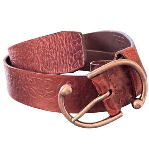 Vintage Brown Leather Belt Floral Pattern Unusual Buckle Med‎ 36 made in India